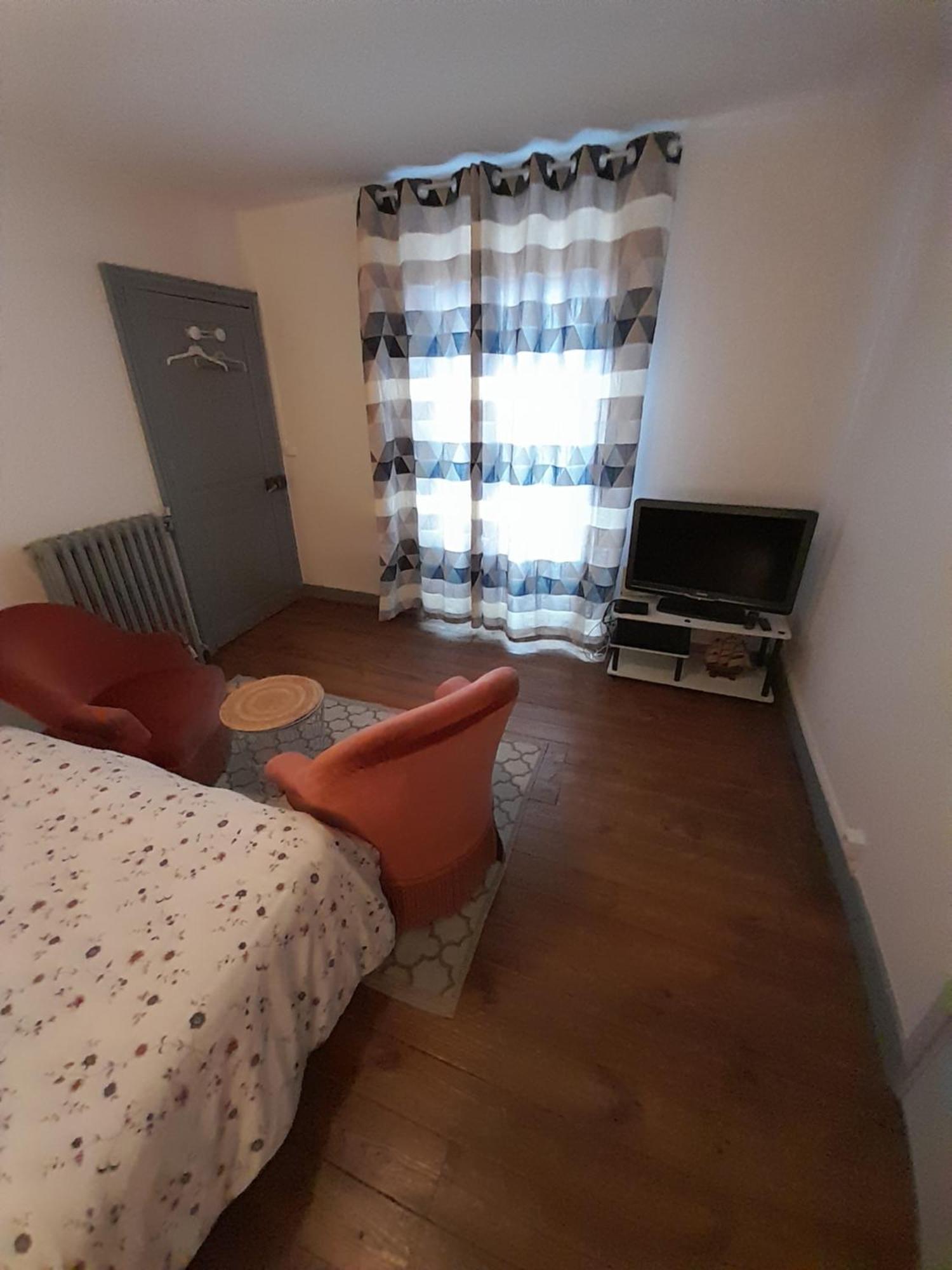 La Chaloupe 4 Bed & Breakfast Тиерс Екстериор снимка